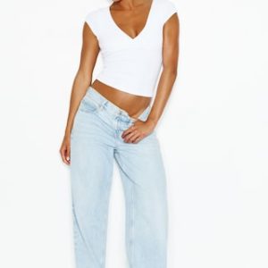Low Rise Baggy Jeans