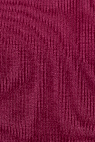 Short Sleeve Peakaboo Top - Image 4