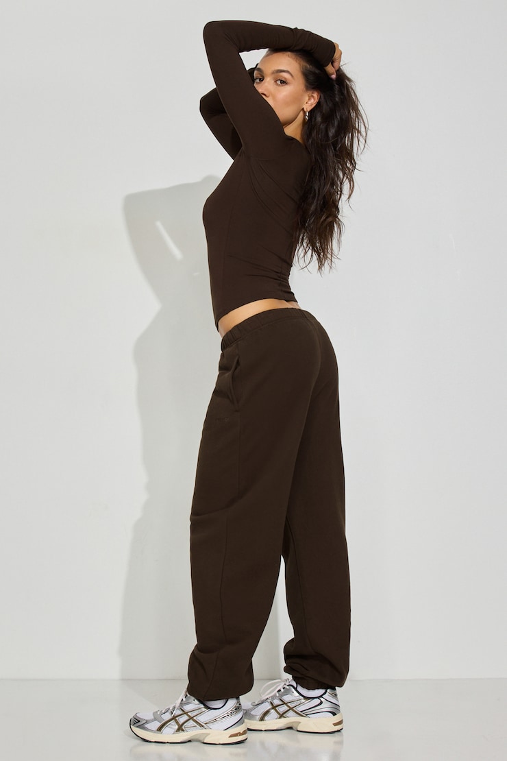 Sleek Plunge Halter Top - Image 6