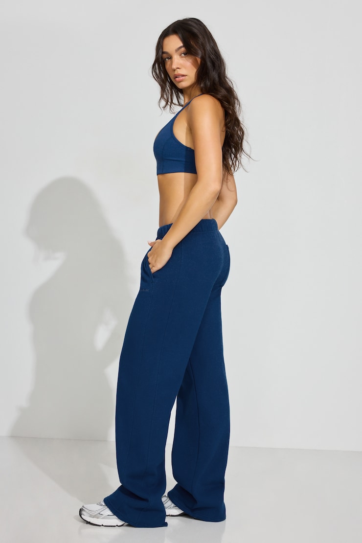 UltraFleece Straight Leg Sweatpants - Image 12
