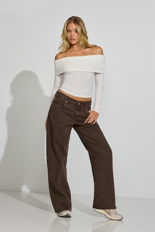 Low Rise Baggy Pants - Image 6