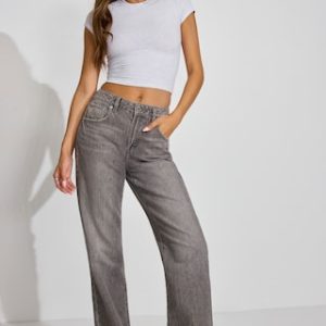 '90s Straight Jeans