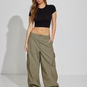 Low Rise Baggy Poplin Cargo Pants