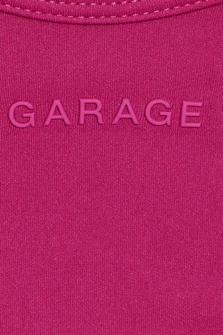 Active Keyhole Back Cami Top - Image 9