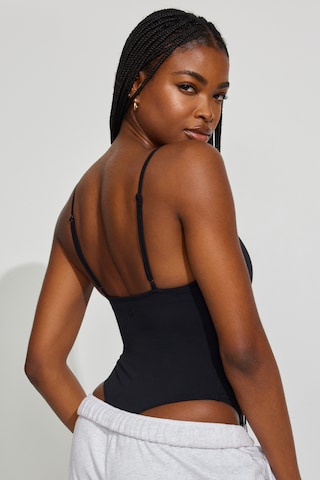 Active Scoop Bodysuit - Image 13